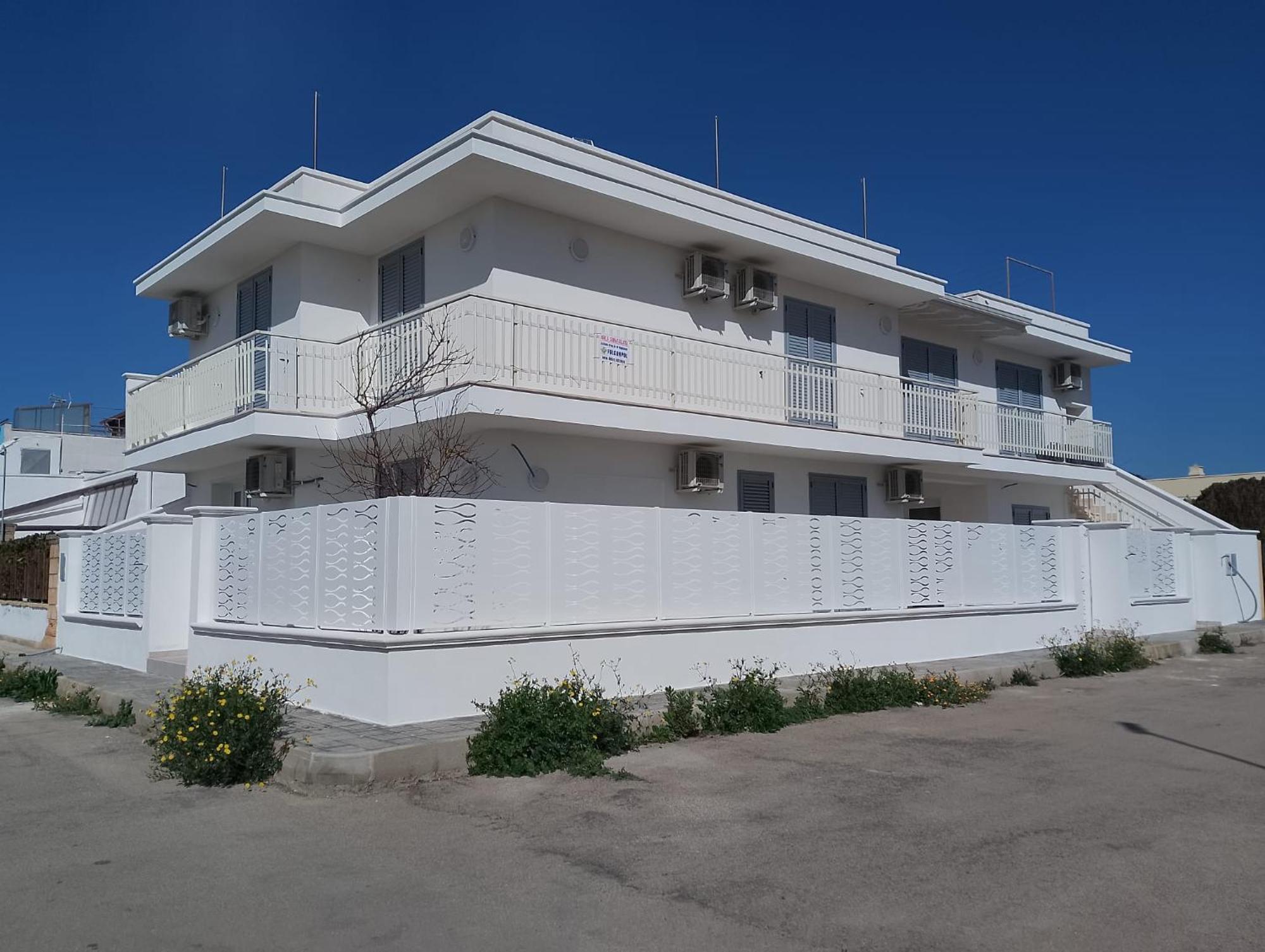 Punta Grossa Apartments By My Home Apulia Торе Лапило Екстериор снимка